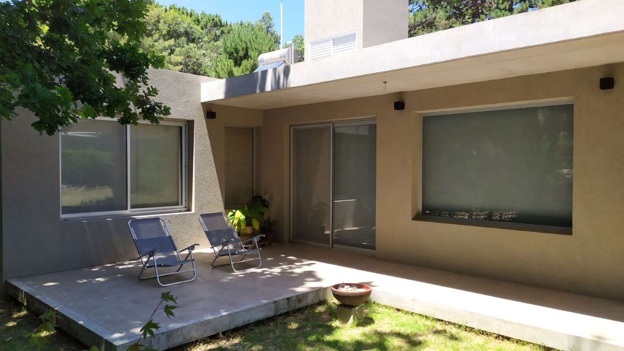 WhatsApp Image 2025-10-16 at 16.23.37 1.jpeg